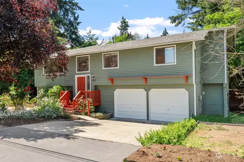 7331 151st Ave NE, Redmond, WA 98052