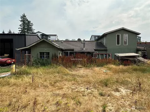 1211 NE Mcwilliams, Bremerton, WA 98311