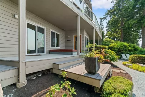 18318 Olympic View Dr, Edmonds, WA 98020 photo 29
