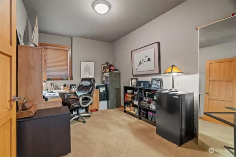 18318 Olympic View Dr, Edmonds, WA 98020 photo 31