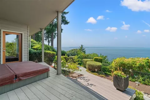 18318 Olympic View Dr, Edmonds, WA 98020 photo 28