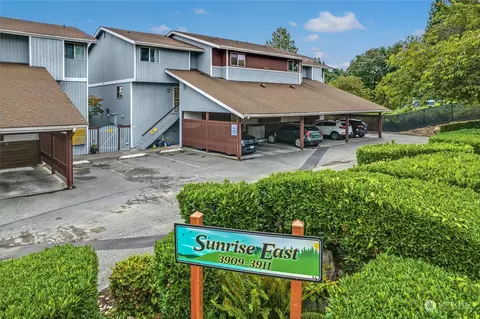 3911 Wetmore Ave #B2, Everett, WA 98201