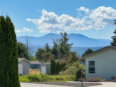768 W Heritage Loop, Sequim, WA 98382 photo 6