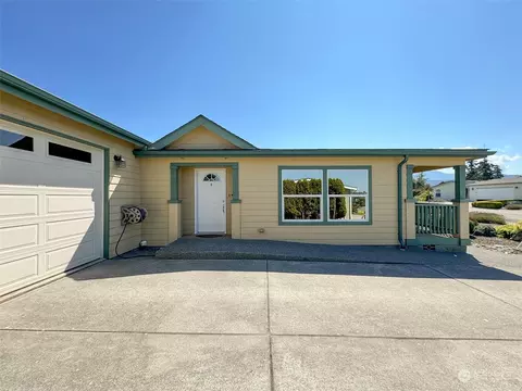 768 W Heritage Loop, Sequim, WA 98382 photo 3