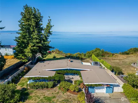 2209 E 3rd Ave, Port Angeles, WA 98362