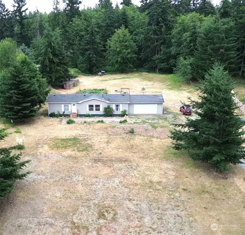 2503 S Camano Dr, Camano Island, WA 98282