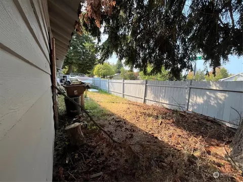 4601 S Thompson Ave, Tacoma, WA 98408