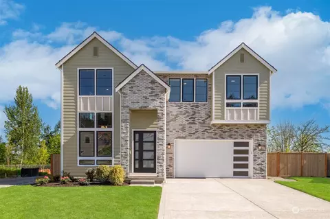 3823 95th Ave E, Edgewood, WA 98371