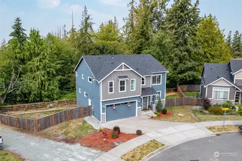 3215 N 28th St, Mount Vernon, WA 98273