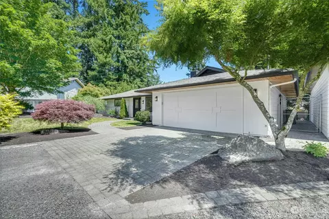 12107 34th Ave SE, Everett, WA 98208