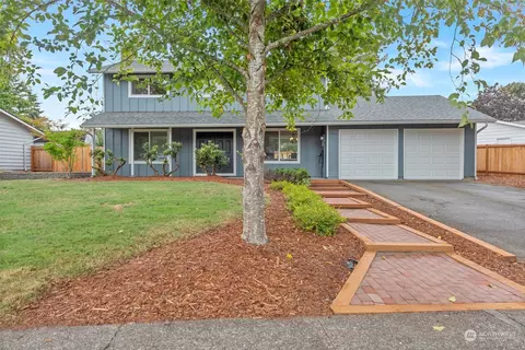 17007 138th Pl SE, Renton, WA 98058