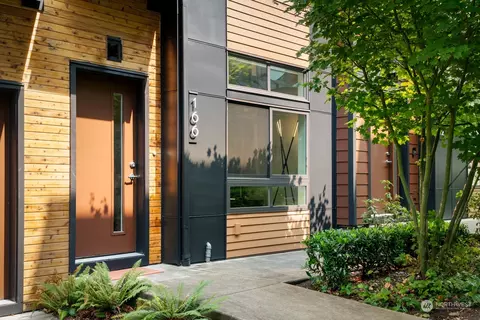 166 Sky Ridge Walk NW, Issaquah, WA 98027
