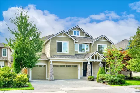 22555 SE 32nd St, Sammamish, WA 98075