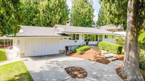 13504 Kenwanda Dr, Snohomish, WA 98296