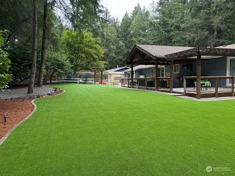 1064 9th Ave, Fox Island, WA 98333