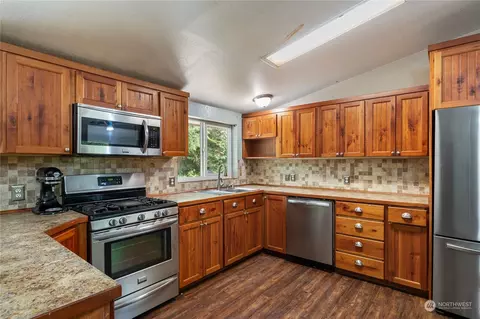 2000 E Rasor Rd, Belfair, WA 98528 photo 4
