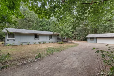 2000 E Rasor Rd, Belfair, WA 98528