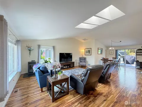 51 E Buena Vista Dr, Sequim, WA 98382 photo 9