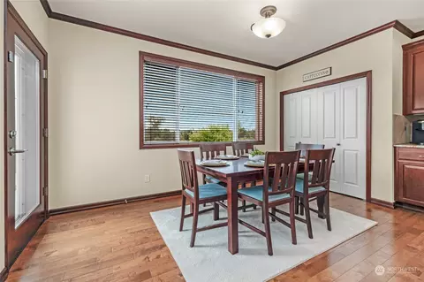 21926 43 Dr SE, Bothell, WA 98021 photo 13