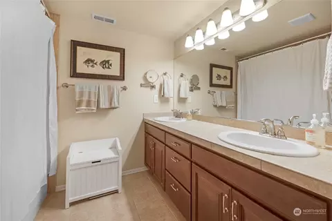21926 43 Dr SE, Bothell, WA 98021 photo 30