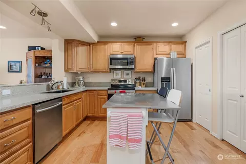 21926 43 Dr SE, Bothell, WA 98021 photo 27