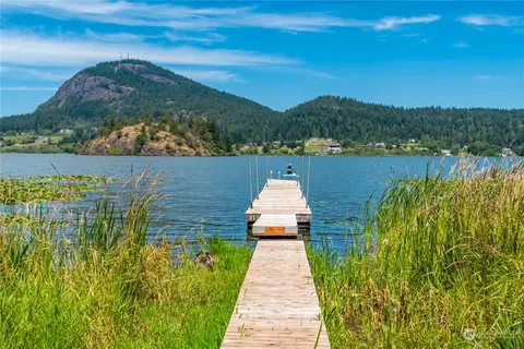 5999 S Campbell Lake Rd, Anacortes, WA 98221