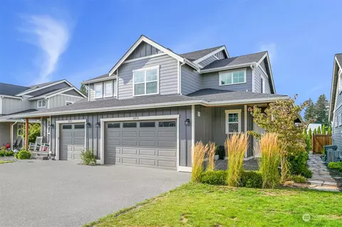 6925 Red Ridge Dr #B, Lynden, WA 98264