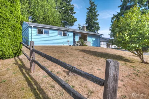 20907 72nd Ave W, Edmonds, WA 98026