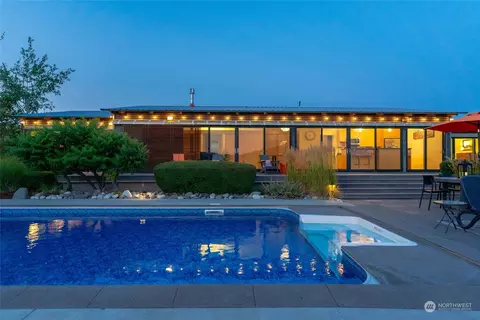 Exterior - 494 Boyd Rd, Chelan, WA 98816 photo 4 of 9