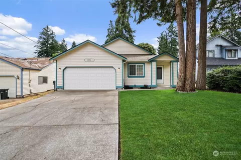 5020 Marian Dr NE, Olympia, WA 98516