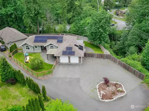 2227 Old Lakeway Dr, Bellingham, WA 98229