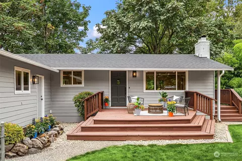 10326 NE 125th Pl, Kirkland, WA 98034