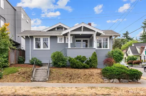 3817 SW Admiral Way, Seattle, WA 98126