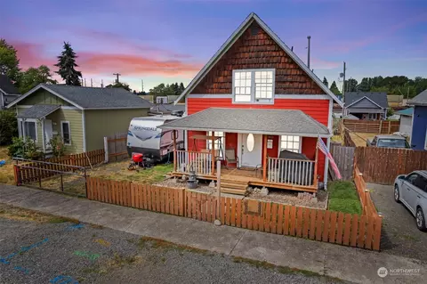 1411 Windsor Ave, Centralia, WA 98531