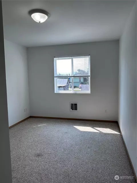102 W 2nd St #A&B, Everson, WA 98247 photo 24