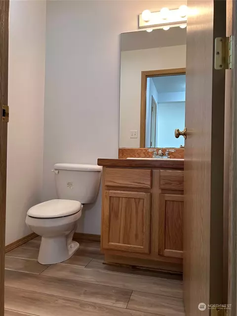102 W 2nd St #A&B, Everson, WA 98247 photo 18