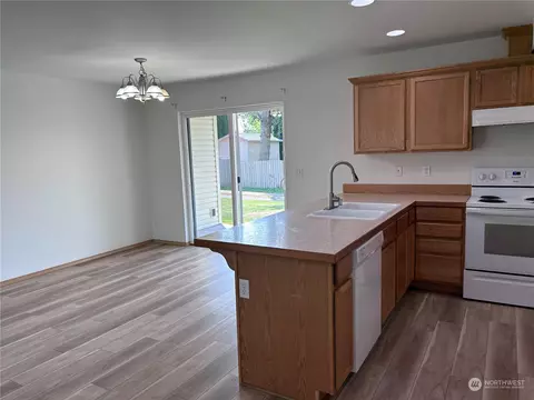 102 W 2nd St #A&B, Everson, WA 98247 photo 13
