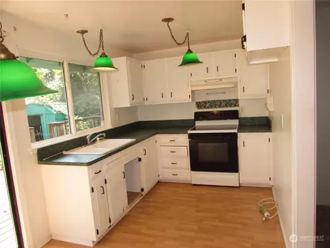 616 212th St SW, Bothell, WA 98021 photo 4