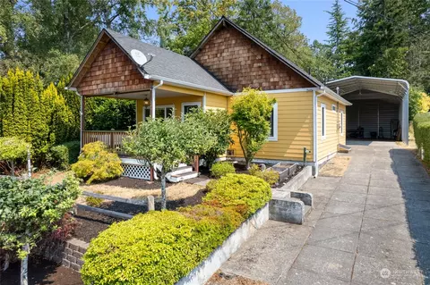 217 Tracy Ave, Port Orchard, WA 98366