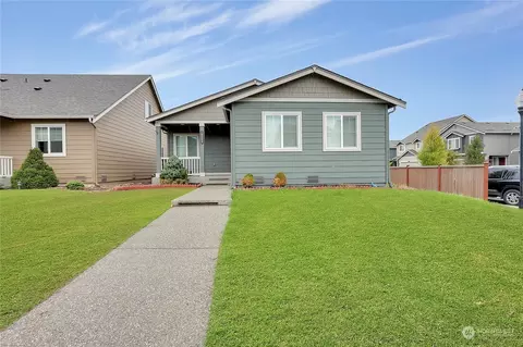 10585 189th St E, Puyallup, WA 98374