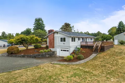 Exterior - 339 Oxbow Rd, Raymond, WA 98577 photo 5 of 9