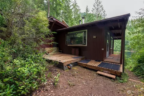 31626 Dotson Rd, Sultan, WA 98294