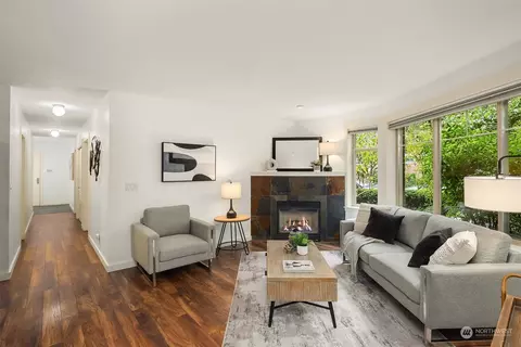 1621 E Spring St #1B, Seattle, WA 98122 photo 4