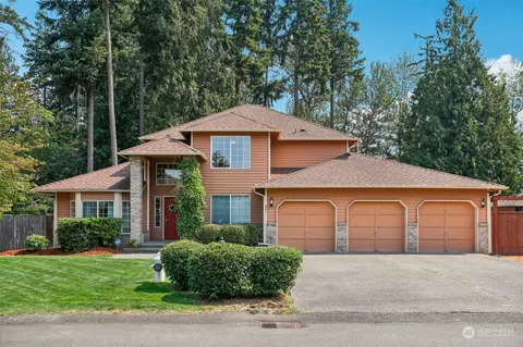 901 199th Ave E, Lake Tapps, WA 98391
