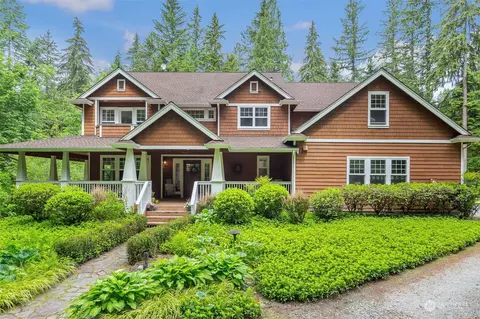 6715 409th Ave SE, Snoqualmie, WA 98065