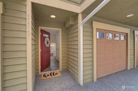 11213 Greenwood Ave N #B, Seattle, WA 98133