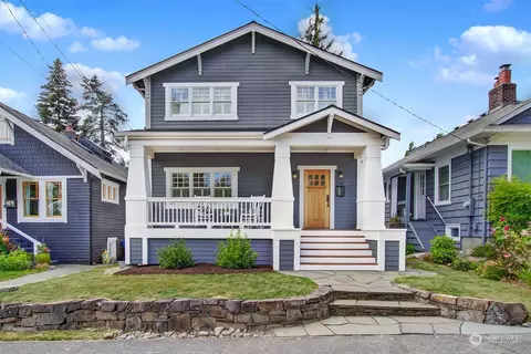 3931 Ashworth Ave N, Seattle, WA 98103