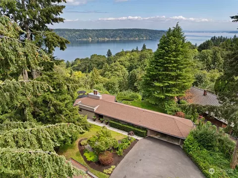10519 Fawn Dr NW, Gig Harbor, WA 98332