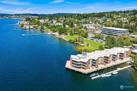 5535 Lake Washington Blvd NE #101, Kirkland, WA 98033