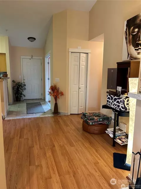 Entry Way - 2009 196 St SE #D 303, Bothell, WA 98012 photo 1 of 3